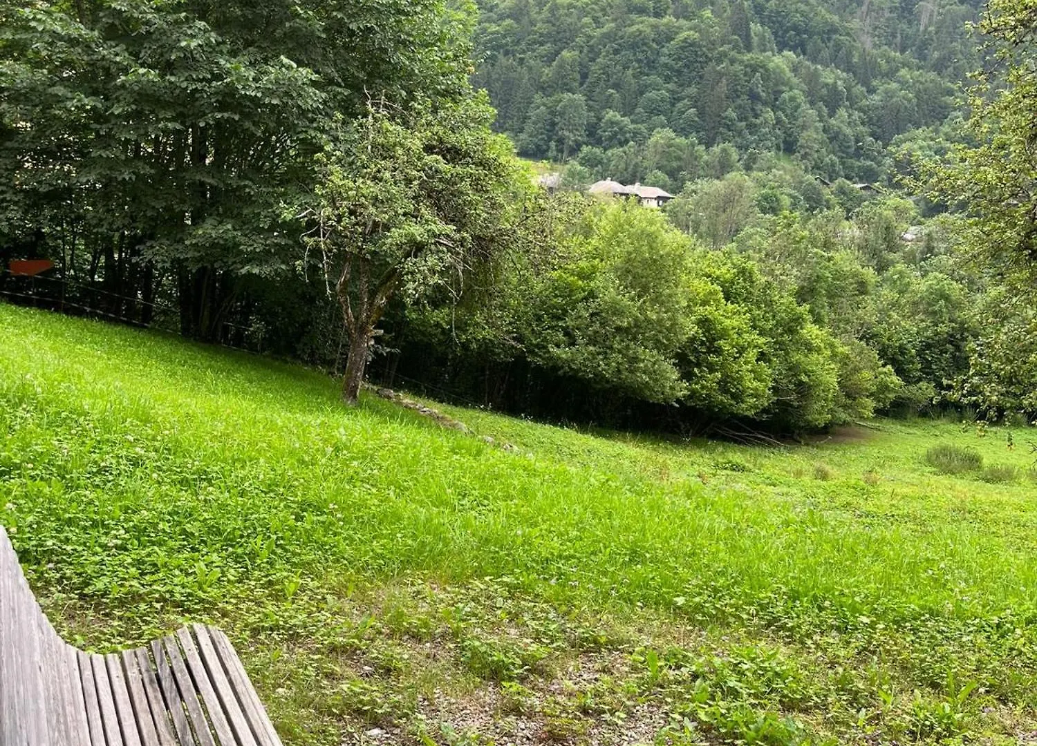 Appartement Cosy Avec Jardin Saint-Jean-dʼAulps